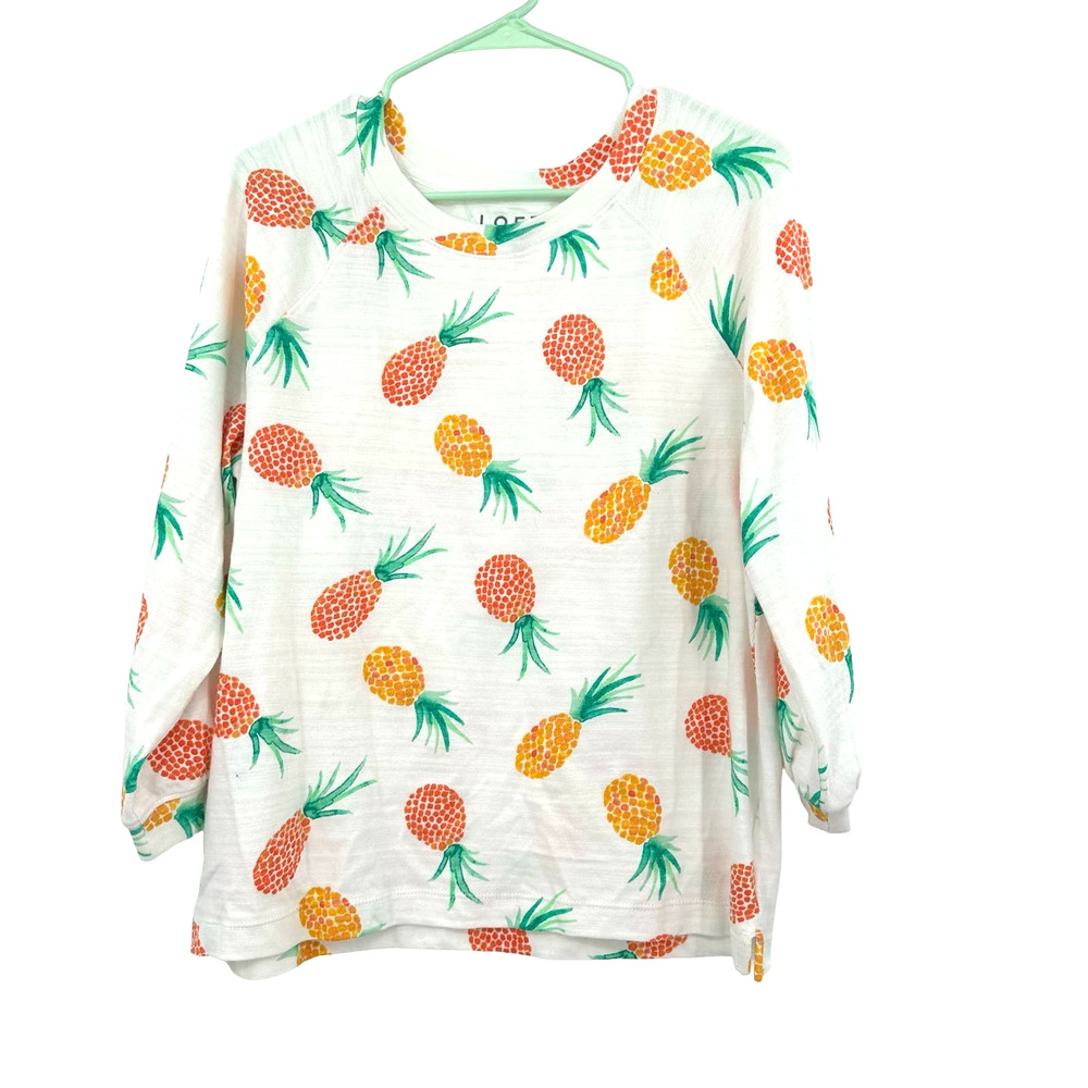 Loft size medium pullover sweater sweatshirt white all over pineapple print